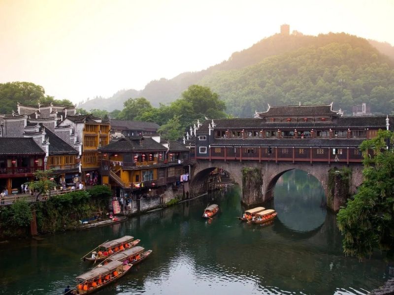 Tour Hà Nội – Thái Bình Cổ Trấn – Nam Ninh 3 Ngày 2 Đêm