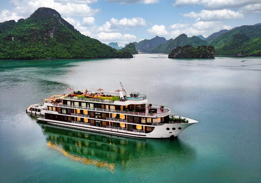 Tour Du Thuyền Dora Cruise 2 Ngày 1 Đêm