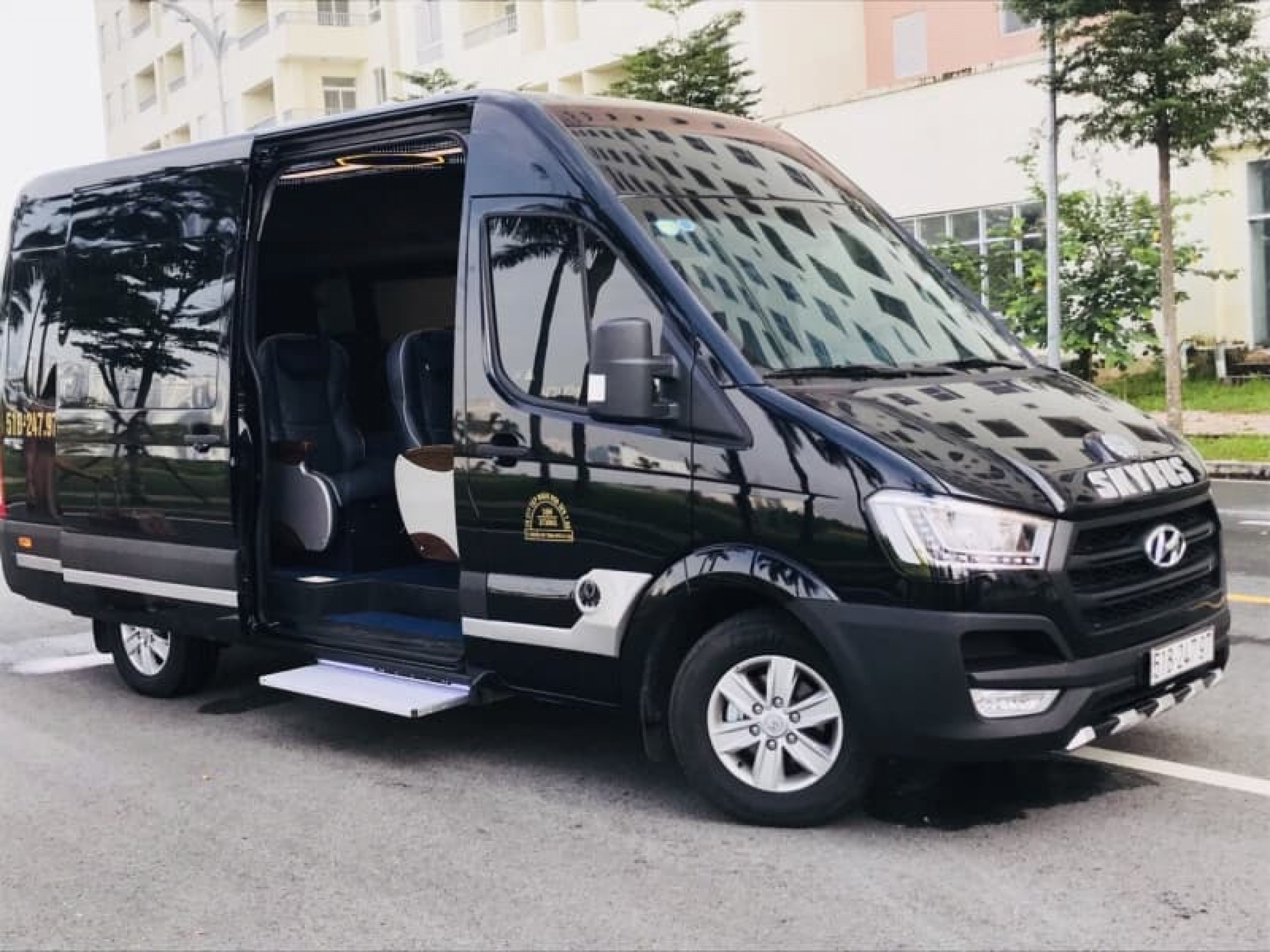 Đặt Xe Hà Nội Quảng Ninh - Limousine VIP | Vé Xe Bus Hà Nội - Hạ Long